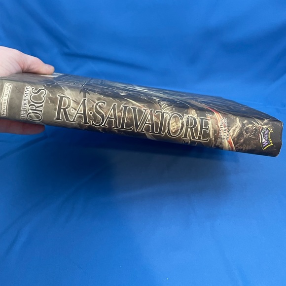 R.A. Salvatore ‘The Thousand Orcs’ hardcover book from Forgotten Realms series - Picture 9 of 9